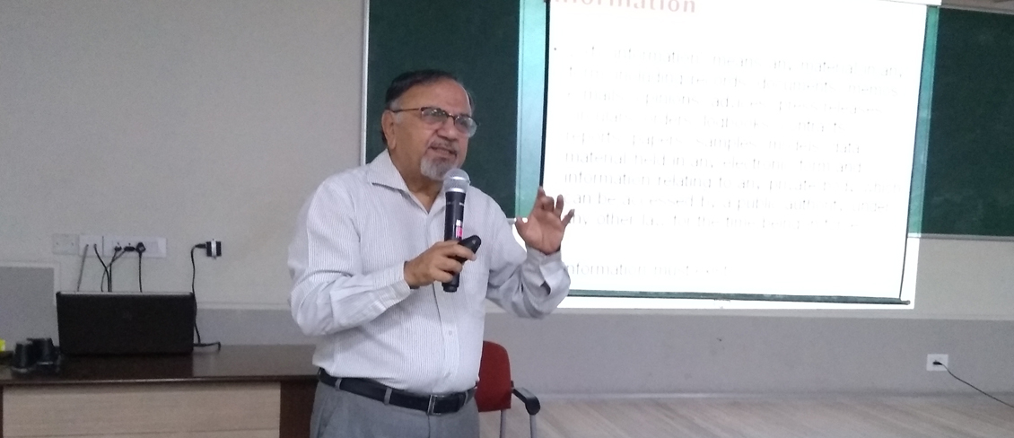 RTI session for Students of Jai Hind College - Shailesh Gandhi